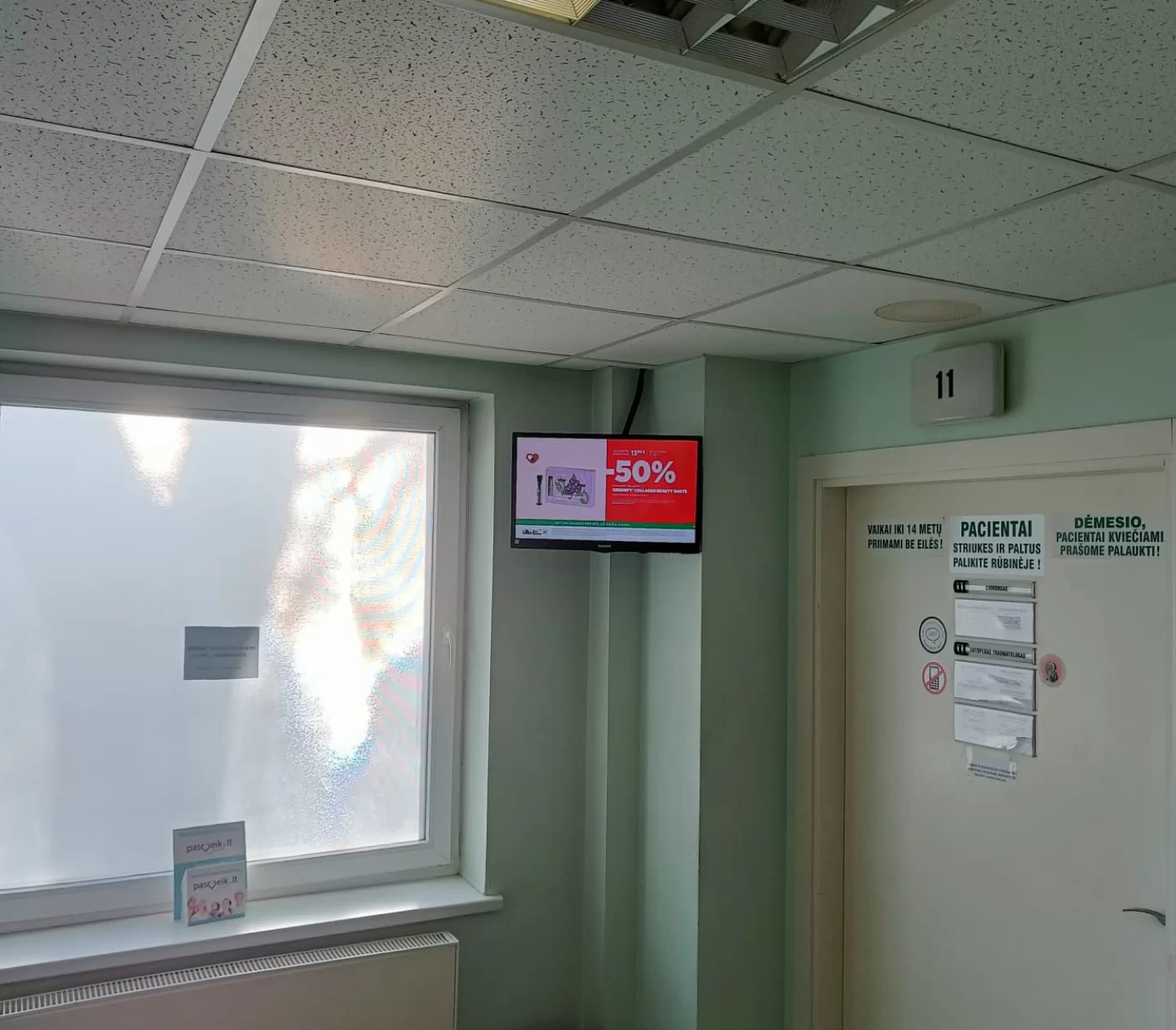 Reklaminiai ekranai Alytaus apskrities S. Kudirkos ligoninės konsultacijų poliklinikoje