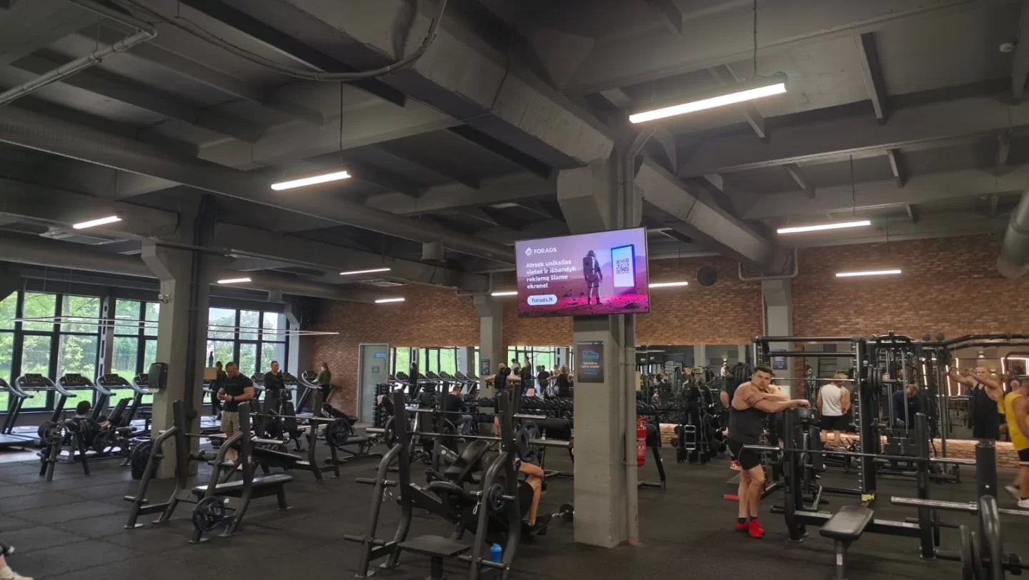 Gym Plius Dariaus ir Girėno g. 2