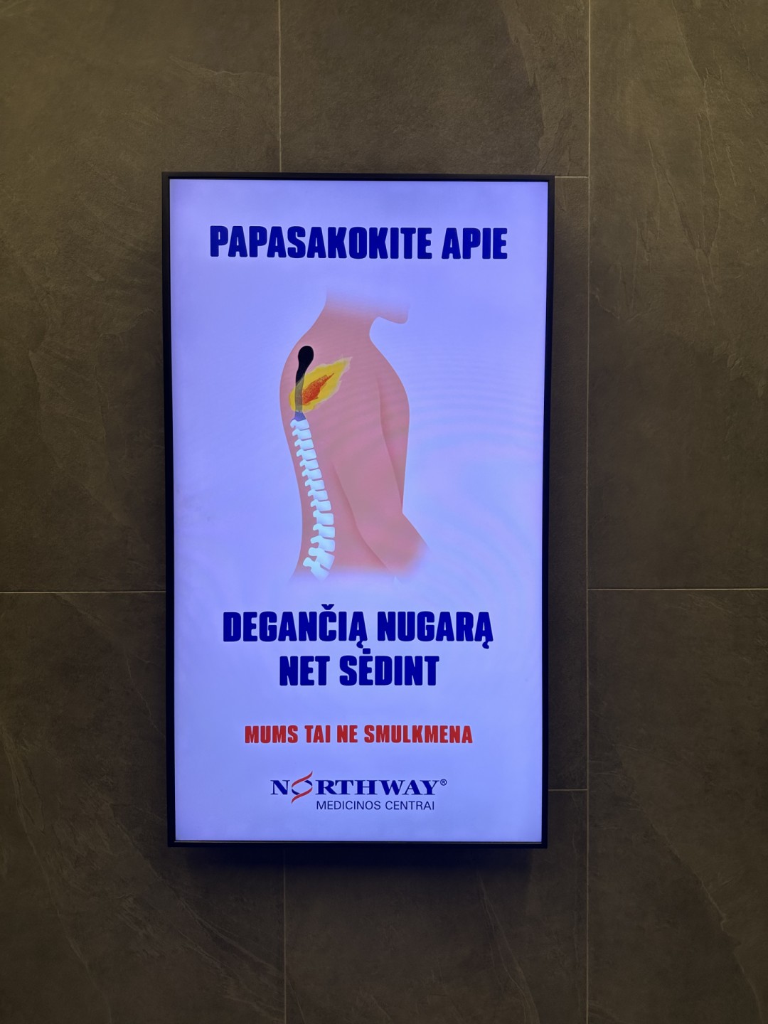 Reklaminis ekranas Delta verslo centre (Simbiocity)