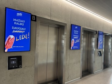 Reklama B2Screen verslo centrų ekranuose