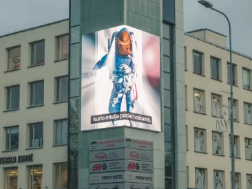 Reklama lauko ekranuose