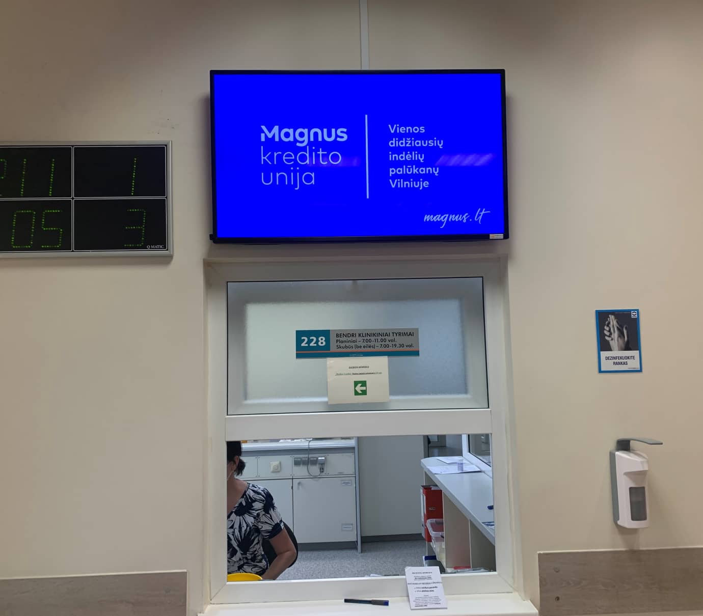 Reklaminiai ekranai VŠĮ Vilniaus centro poliklinikoje,  Diagnostikos centre